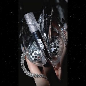 [NEW] [M13 GLAM Vỏ Bạc] Son Kem Lì Hàn Quốc Mịn Mướt Tôn Da Merzy Noir In The Mellow Tint 4g