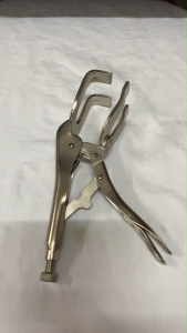 คีมล็อคจับอ๊อก ปากตัวยู 10 นิ้ว ยี่ห้อ APEX