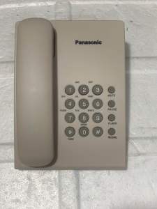 Điện thoại để bàn treo tường Panasonic KX-TS500MX