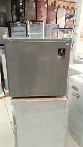 AQUA Kulkas Hotel/Mini Portable 1 Pintu 50 Liter AQR D50F