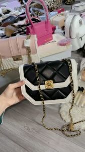 Túi C N K Trần Ô Viền Trắng Xinh Xắn Ảnh Thật Shop Kèm Video Size 19cm (Auth Tuồn)