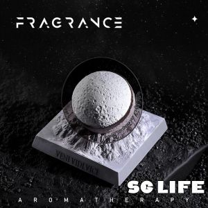 【SG Stock】Planet Aromatherapy Car Mounted Accessories Bedroom Aromatherapy Car Decorations Holiday gifts