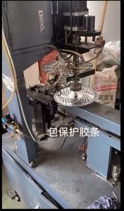 ใบตัดหญ้าเสี้ยวจันทร์ เหล็กสปริง ใช้งานง่าย ทนทาน ใบตัดหญ้า เลื่อยตัดหญ้า ใบตัดหญ้าเสี้ยวจันทร์ 10 ชิ้น พร้อมกระจก