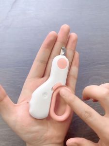 Mini LED Pet Nail Clipper Pet Nail Cutter Cat Nail Clipper Dog Beauty Pemotong Kuku Kucing 宠物指甲剪