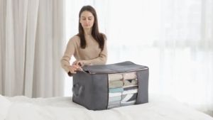 ถุงเก็บเสื้อผ้าความจุใหญ่ สำหรับผ้าห่มพับได้และจัดระเบียบตู้เสื้อผ้า ใช้งานสะดวก HE0076