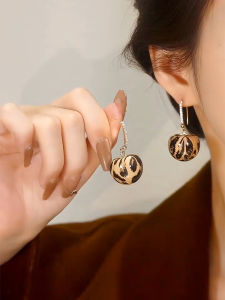 Exaggerated Leopard Print Large Bead Earrings Womens Fashionable Full Diamond Ear Hooks 2024 New Silver Needle Ear Jewelry