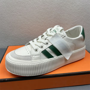 รองเท้าส้นแบนผู้หญิง สไตล์ลำลอง ฤดูใบไม้ร่วง 2025 รองเท้าแตะส้นหนา ระบายอากาศได้ดี รองเท้าส้นแบนพื้นนุ่ม รองเท้าส้นแบนลำลอง รองเท้าส้นแบนแบบสวม