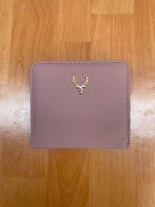 AMIRACO Dompet Kamila Bahan Halus Mate Premium