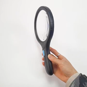 (จัมโบ้-ไฟสว่าง 10ดวง-ขยาย 2-5X) แว่นขยายมีไฟLED 10 ดวง สว่างมาก ขนาดใหญ่ เลนส์ขยายมีไฟ ไฟอ่านหนังสือ ส่องชัด(พร้อมถ่านครบชุด)