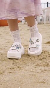 Crocodile Duck Women Clogs Thick-soled non-slip summer casual fashion sandal walking shoes comfort footwear
