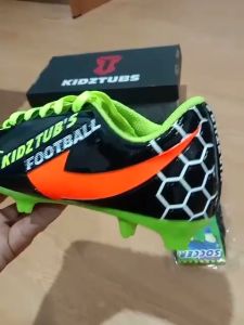 KIDZTUBS Sepatu Bola Anak Paket Komplit Sepatu Bola Tas Skin Deker Kaos Kaki Usia 6-10 Tahun Size 28 29 30 31 32 33 34 35 36 37 KDZ1000010725