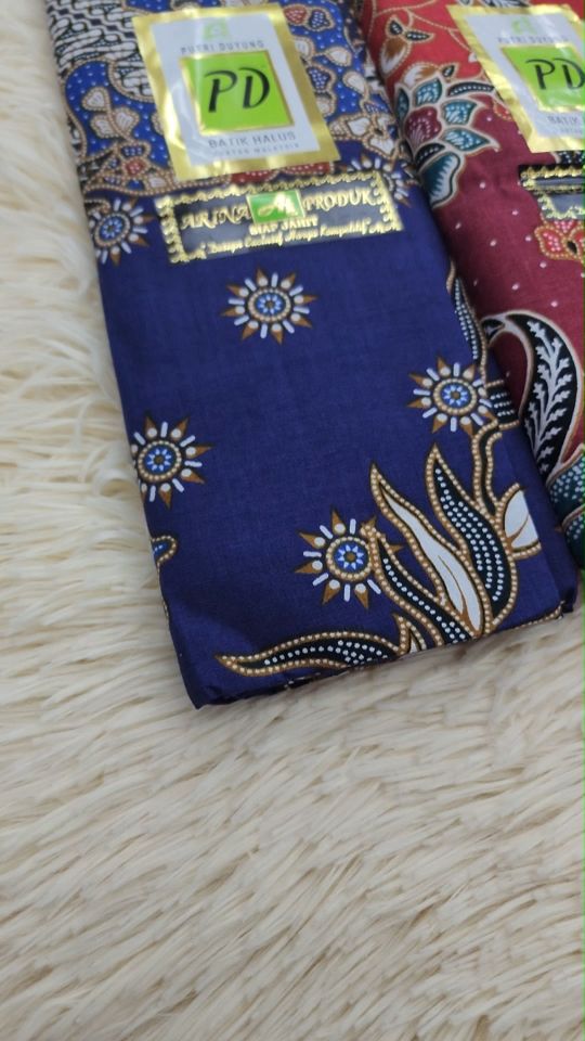 Kain Batik Putri Duyung (Warna & Corak Random) Batik Cotton 100%  / Batik Pantang / Kain Batik Siap Jahit / Kain Batik borong  / Kain Batik Malaysia / Kain Batik Original / Kain Batik Corak Bunga