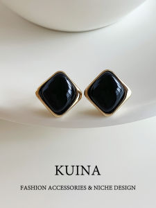 kuina | Black Square Dainty Earrings Silver