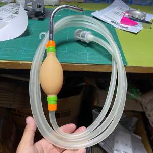 ปั๊มน้ำแบบมือบีบ รุ่นอย่างดี ราคาถูกที่สุดในเว็ป มี 2 ขนาด 2.1เมตรและ 3 เมตร