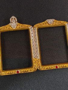 ตู้เก็บพระพุทธเจ้าขนาดใหญ่ 2 ด้าน ทำจากเหล็กไททาเนียม ป้องกันน้ำได้ ไม่ซีดจาง ไม่หลุด ไม่ต้องใช้เชือกผูก