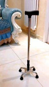 【Fast delivery】Tongkat Kaki 4 Orang Tua Sakit Warga Emas Elderly Walking Aid Adjustable Stick Aluminium Quad Cane Crutches Rubber Leg Light Weight Aluminium Quad Cane Small Base Tongkat 4 Kaki Quadcane Crutch Walking Stick