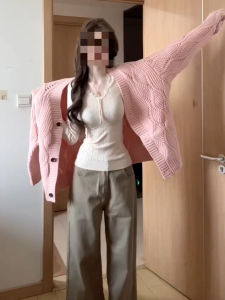 Homecore | Loose Pink Knit Cardigan Sweater