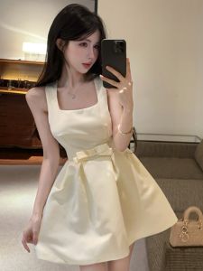Korean Style Sweet Style Square Collar Womens Dress with Straps Slimming Waistline A-Line Gown Commute Fashion Spring Collection