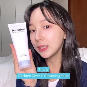 Torriden DIVE IN Low Molecular Hyaluronic Acid Foam Cleanser8D Hyaluronic Acid Amino Acid CleanserClean & Hydrate Without Skin Tightness