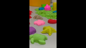 Pasir Kinetik Paket Ember 500 gram Cetakan