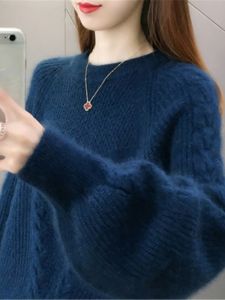 เสื้อสเวตเตอร์ถักคอตั้งหลวมสำหรับผู้หญิง ผ้าขนสัตว์ผสม ปกคอกลม ทรงหลวม แขนยาว ปกติ ฤดูใบไม้ร่วง 2025 ใหม่