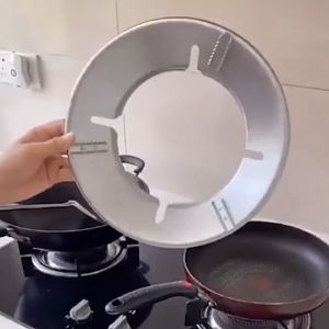 8 Holes Gas Stove Windproof Cover High Efficiency Energy Saving Windshield Heat Insulation Pot Holder Wind Shield