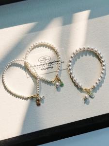 Elegant Gold Pearl Bracelet for Women Fashionable Retro Style Versatile Accessory Perfect Gift for Best Friends