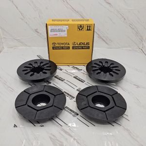 KARET TATAKAN PER BELAKANG ATAS BAWAH KIRI KANAN TOYOTA AVANZA 1 SET 4PCS