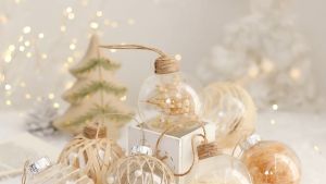 Nuvox Clear Christmas Ball Ornaments 6ct 3.15" 8CM Gold Shatterproof Xmas Ball Decorations Set Decorative Hanging Ornaments for Christmas Tree Home Office Decor Gift for Christmas Party Wedding