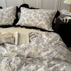 French Hepburn Washed Cotton Bedding Set Three-Piece Dormitory Bed Sheet Floral Embellished Soft Polyester Quilt Cover