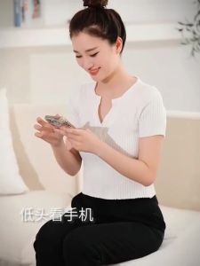 🇸🇬 [In Stock]Third Generation Electric Shoulder and Neck Massager Clamp Kneading Massage Trapezius Muscle Relax Neck Hot Compress Wireless Massage Gift