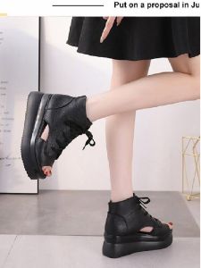 Comfortable Snake Head Top Layer Cowhide Womens Summer Vintage Sandals Roman Shoes Versatile Thick Bottom Heightening