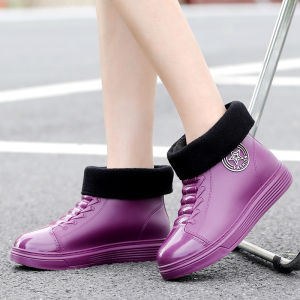 Giày Đi Mưa PVC Chống Thấm Nước Giày Lau Xe Hơi Giày Đế Thấp Giày Nữ Giày Đơn Giày Cao Đến Mắt Cá Chân Phong Cách Hàn Quốc