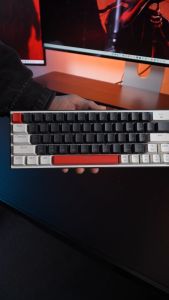 [Delivery in 72 Hours]Thunderobot K63 Wired Mechanical Keyboard 60% Laybout 63 Keys Hot Swappable Gaming Keyboard RGB Backlit PBT+ABS Keycaps N-key Rollover keyboard for computer laptop Red Switch/Brown Switch
