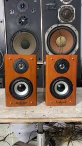 Cặp lao liền công suất Booksbelf SPU-130 chỉnh bass trép trực tiếp tiếng cực hay Bãi nhật về đẹp keng zin sài điện 110v