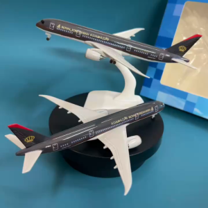 Mô Hình Boeing 787-8 Royal Jordanian Tỷ Lệ 1:400 Hợp Kim Cao Cấp Quà Tặng Sưu Tầm (Fullbox)