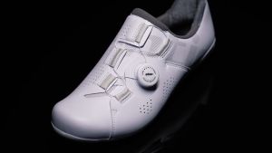 Santic Cycling Shoes Men Women Road Bike Cleats Shoes Professional Bike Shoes SPD Lightweight ATOP Reel Knob WS23041