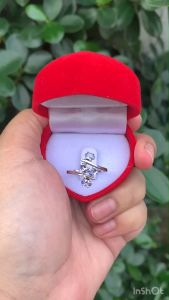 แหวนพลอยแทนซาไนท์แท้ (Tanzanite) เรือนเงินแท้ 92.5% เคลือบทองคำขาว ไซส์นิ้ว 56 หรือ 7.5 US สินค้าส่งในกล่องเครื่องประดับ พร้อมใบรับประกัน