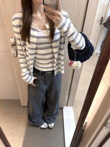 Korean Style Striped Knitted Cardigan Womens Short Two-Piece Set Early Autumn Design Sweater Jacket Top with Strap Vest