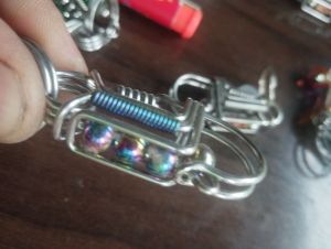 móc khóa inox làm thủ công độc đáo sang trọng có nhiều kiểu dáng mầu sắc