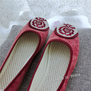 Linen Womens Shoes Spring and Summer Slip-on Ethnic Style Shoes Embroider Cotton and Linen Mom Shoes Non Slip Soft Bottom Old Beijing Cloth Shoes