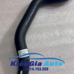 Ống cao su vào két nước trên Mazda 3 2014-2019 PE011518YE