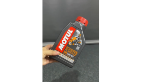 Oli Motor ORIGINAL MOTUL Scooter Power LE MB 5W-40 0.8 L 100% Synthetic Rekomendasi Matic Nmax XMAX Aerox Lexi Fazzio Filano PCX ADV Mio Vario Nouvo