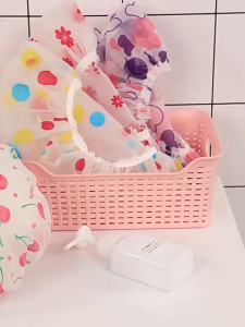 Local Adjustable Printed Shower Caps High-Quality and Reusable with Elastic Bands for Womens Spa
