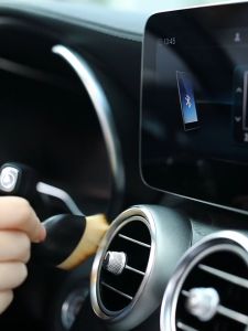 Chổi quét vệ sinh nội thất xe hơi chổi làm sạch khe hở nội thất xe hơi lông mềm mịn không gây xước nội thất