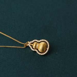 Chow Sang Sang 周生生 999.9 24K Pure Gold Diamond Cultural Blessings Auspicious Gourd WULU Necklace for Women & Men Size 47cm 95749N Price-by-Weight 8.5g Gold