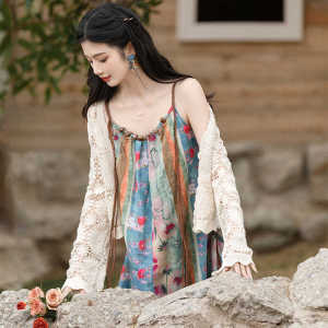 เสื้อคาร์ดิแกนคอวีแขนยาวทรงหลวมสไตล์วินเทจพร้อมเสื้อกั๊กและเสื้อชั้นในแบบเกาะอก ดีไซน์เก๋ไก๋สำหรับวันหยุด