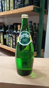 Hỏa tốc HCM  Nước khoáng thiên nhiên chai thủy tinh có ga Perrier Pháp 750ml