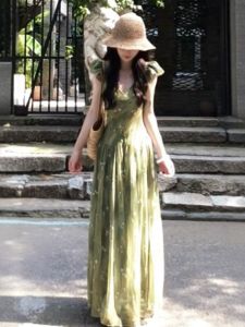 CHANGTONG | Unique V-neck Floral French Style Dress