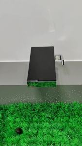 Infrared Smart Basin Faucet Touchless Automatic Sensor Sink Digital Display High-Tech Bathroom Faucet for Kitchen/Sink